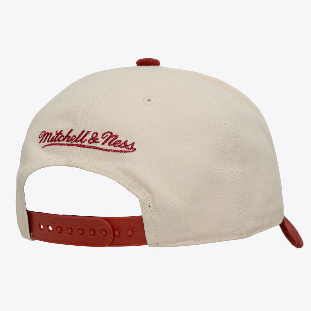 Mitchell & Ness Chicago Bulls Cream Fall Corduroy Pro Crown Snapback