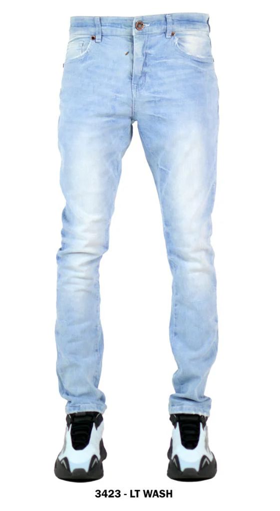 Focus Slim Fit Jeans - Light Wash.