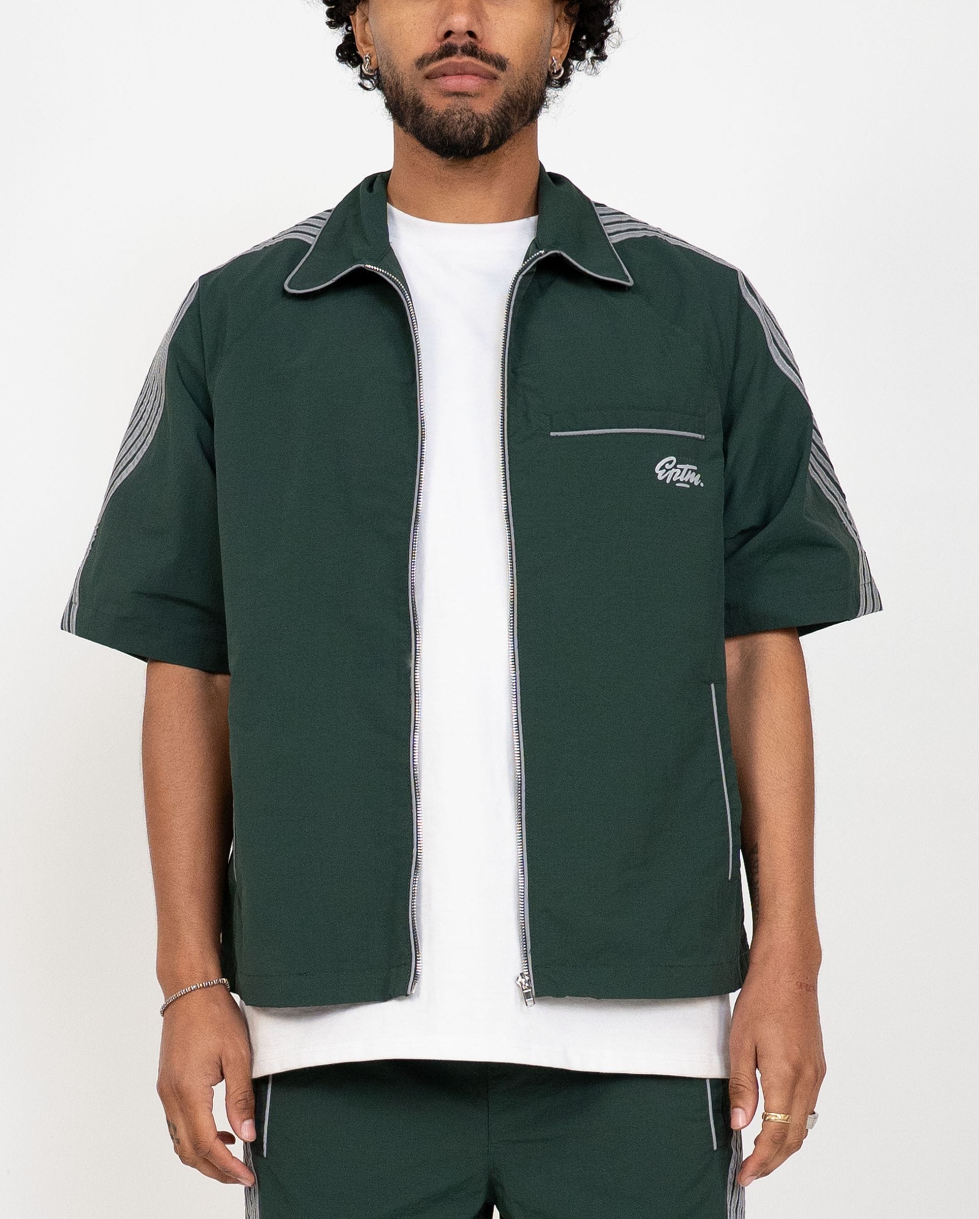 EPTM Valley Set in green, a stylish clothing set for women, featuring a coordinated top and bottom with a modern, casual design.