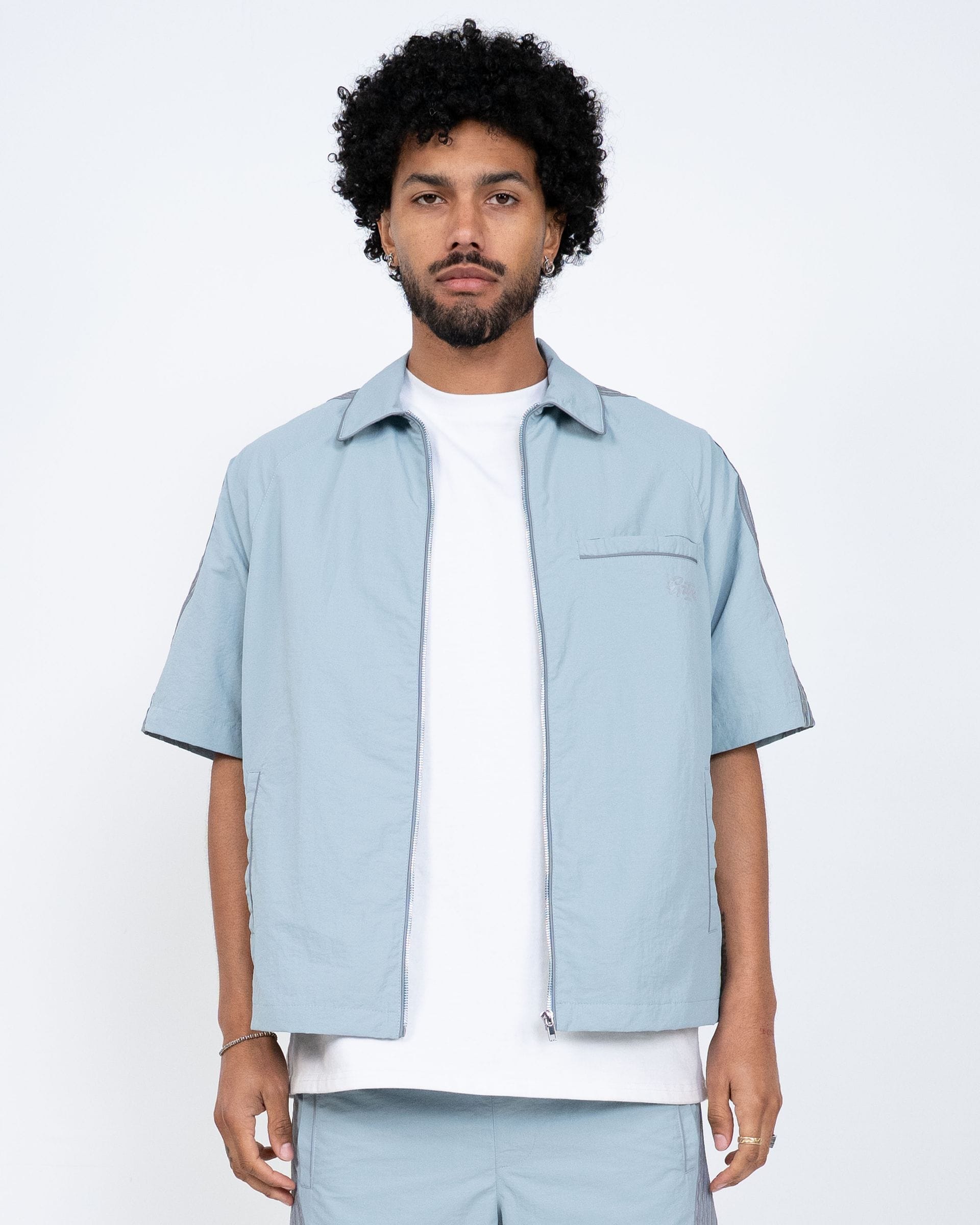 Blue EPTM Valley shirt set with matching shorts, casual summer outfit, shown in the image.