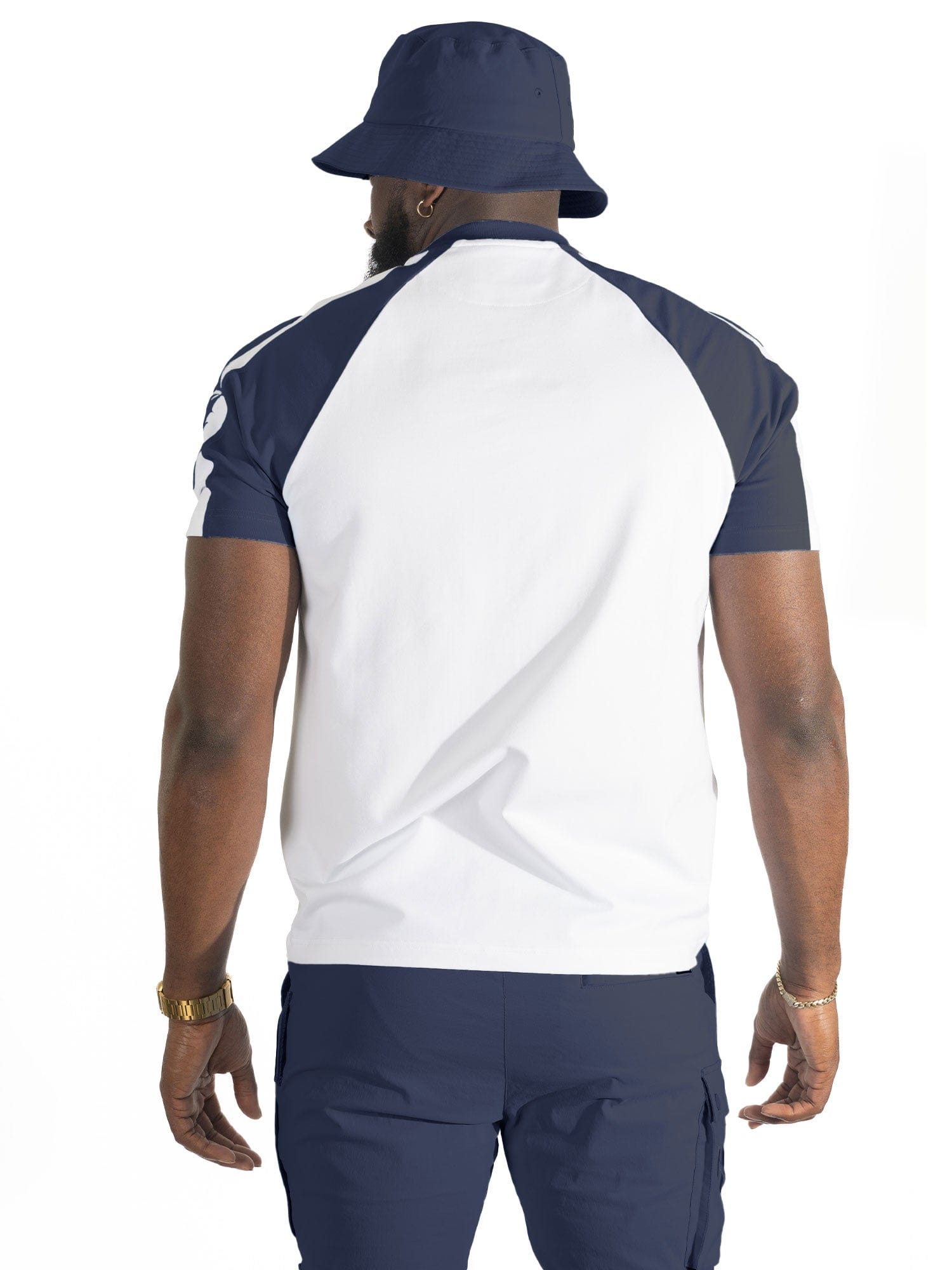 Makobi M119 Adorni Reglan T-shirt in navy color, featuring a relaxed fit and stylish design, displayed on a model.