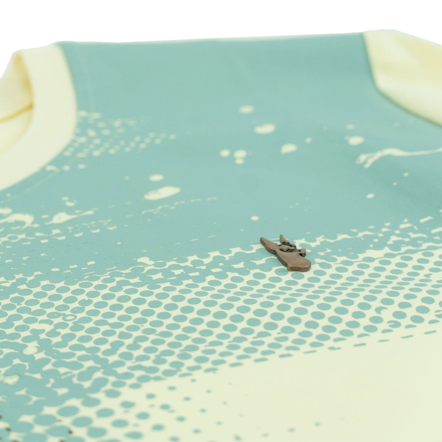 Makobi M455 MK T-Shirt in natural color, featuring a comfortable fit and casual style, displayed on a plain background.
