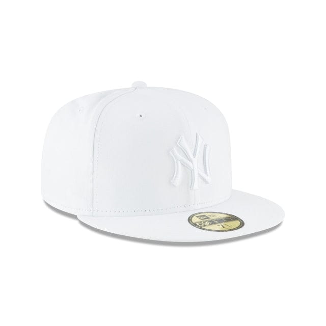 New Era Hats New York Yankees Whiteout Basic 59FIFTY Fitted New York Yankees Whiteout Basic 59FIFTY Fitted