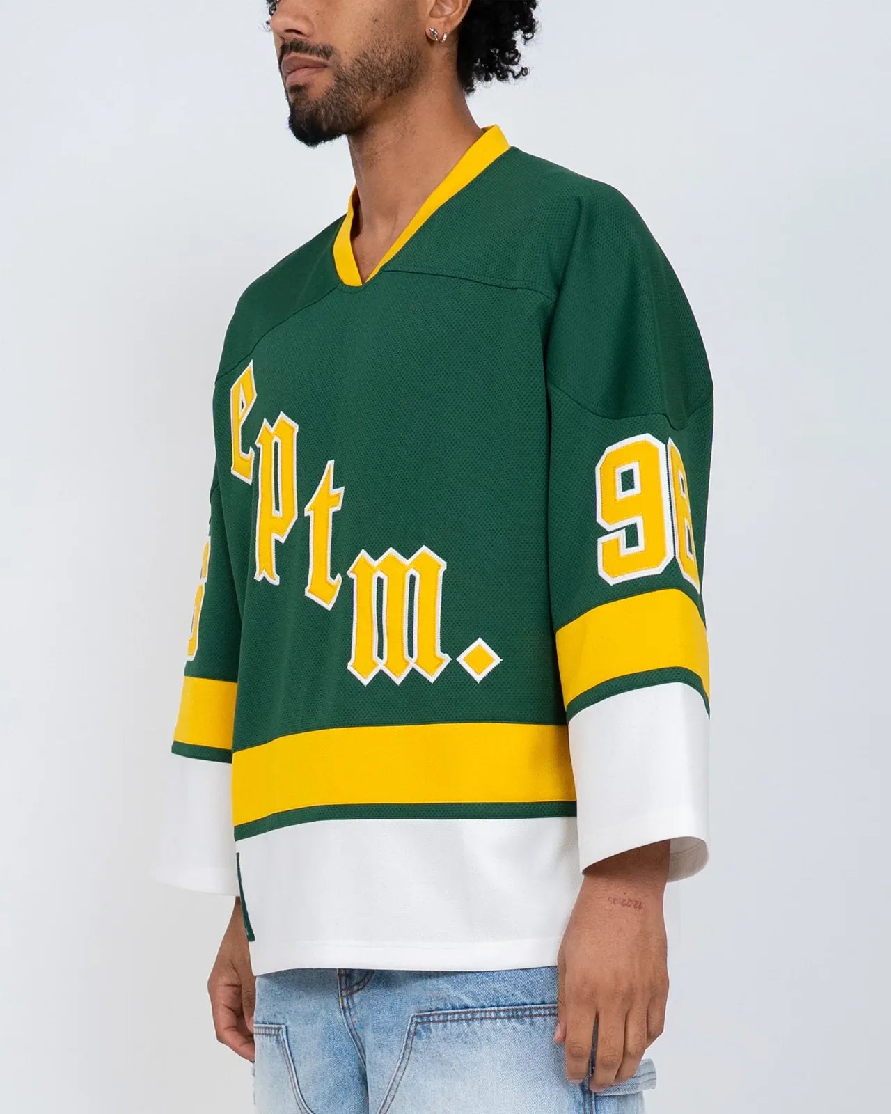 EPTM Glory Jersey T-shirt featuring a stylish design, displayed on a plain background with visible branding and comfortable fit.