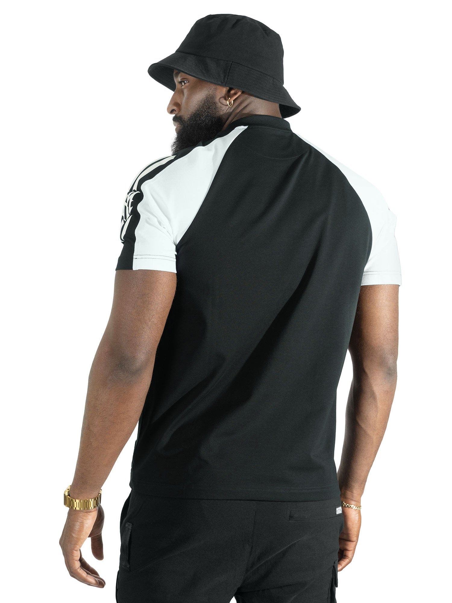 Black Makobi M119 Adorni Reglan T-Shirt displayed on a model with a relaxed fit and stylish design.