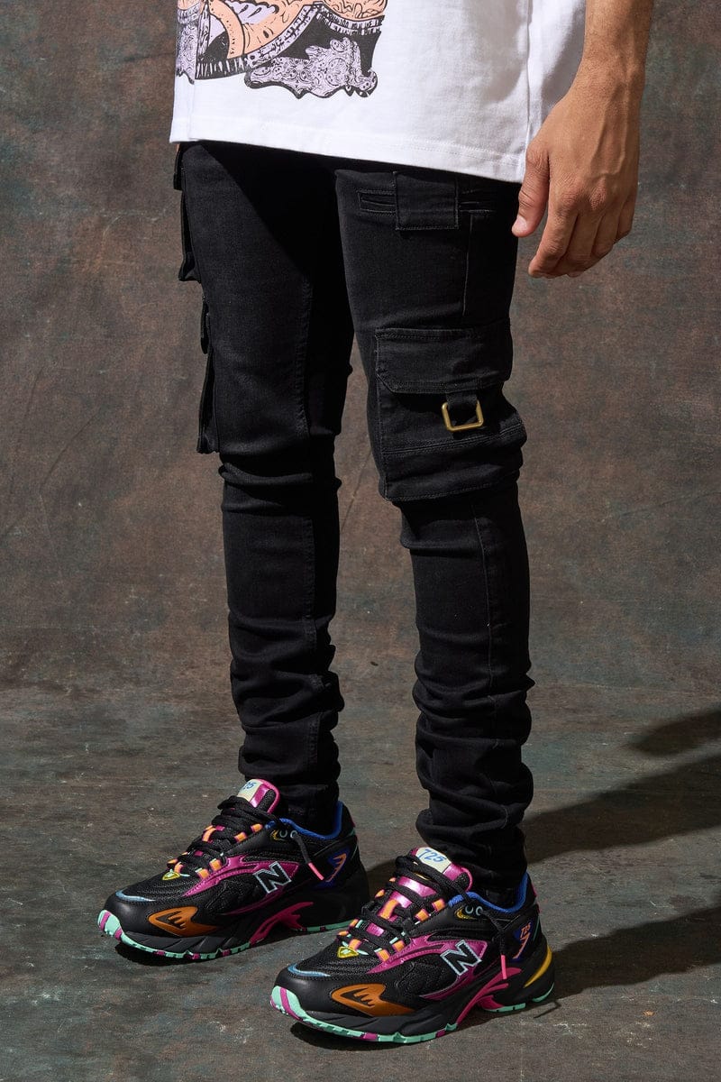 Serenede PNTH-2 Panthera Cargo Jeans in black denim, featuring multiple cargo pockets and a relaxed fit.