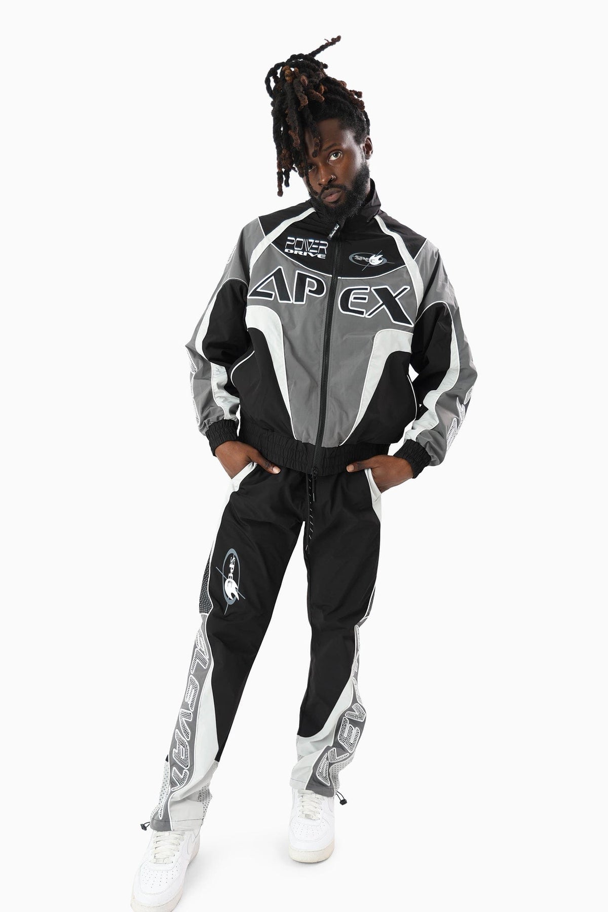 Smokerise Sets Elevate Windbreaker set - Black Elevate Windbreaker set - Black