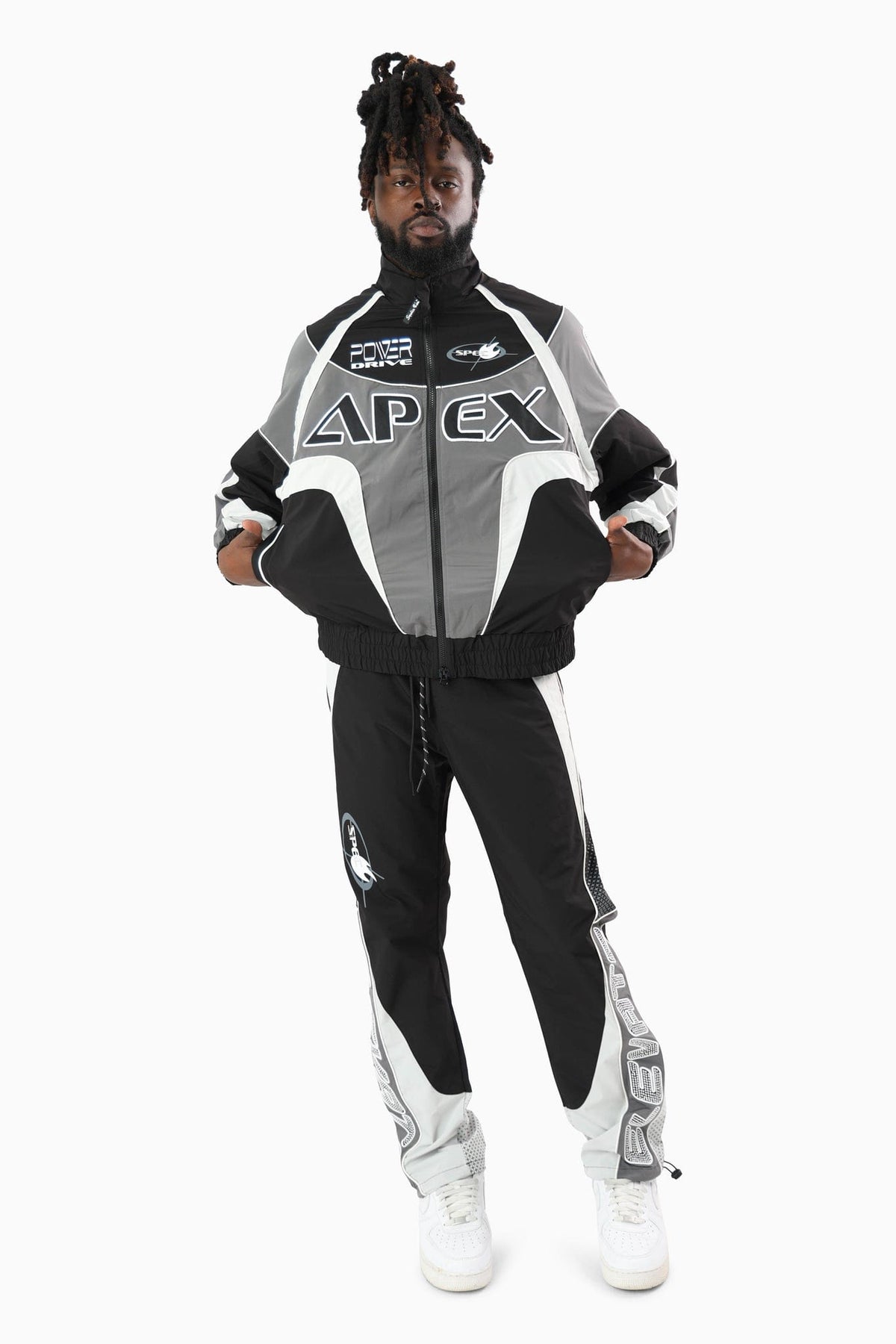 Smokerise Sets Elevate Windbreaker set - Black Elevate Windbreaker set - Black
